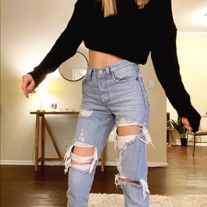 SOLD!!!!!!!Levi’s Wedgie Icon Jeans